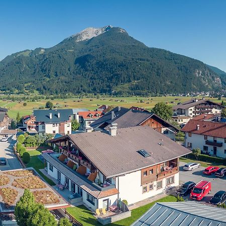 Gaestehaus Wilhelmshof Ehrwald Exteriör bild