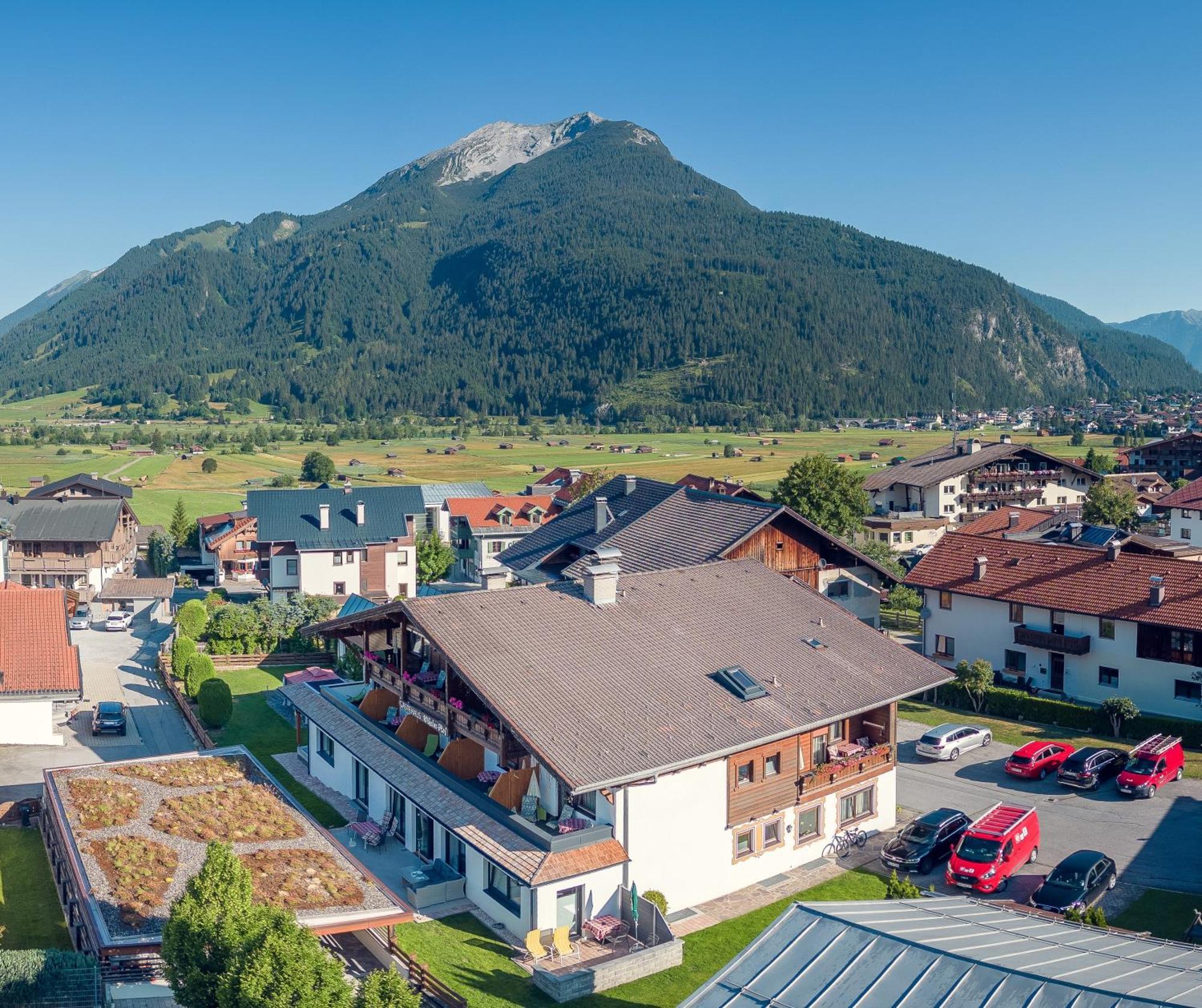 Gaestehaus Wilhelmshof Ehrwald Exteriör bild